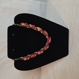Elegant Red and Gold Tone Necklace